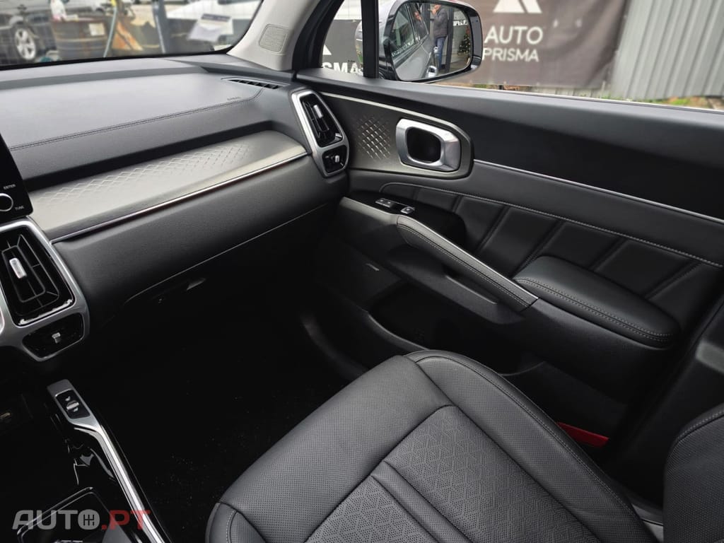 Kia Sorento 1.6 T-GDI HEV Concept