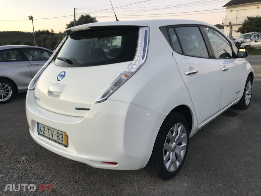 Nissan Leaf Acenta