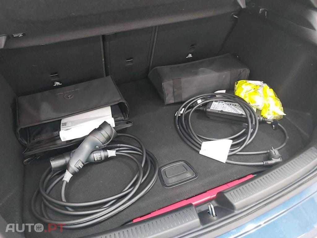 Mercedes-Benz A 250 e Style Plus