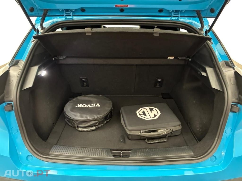 MG MG4 64 kWh Luxury