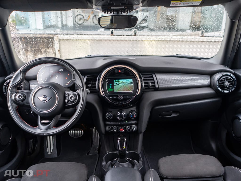 MINI Cooper Cooper Premium JCW Auto