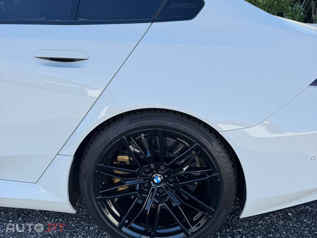 BMW M5