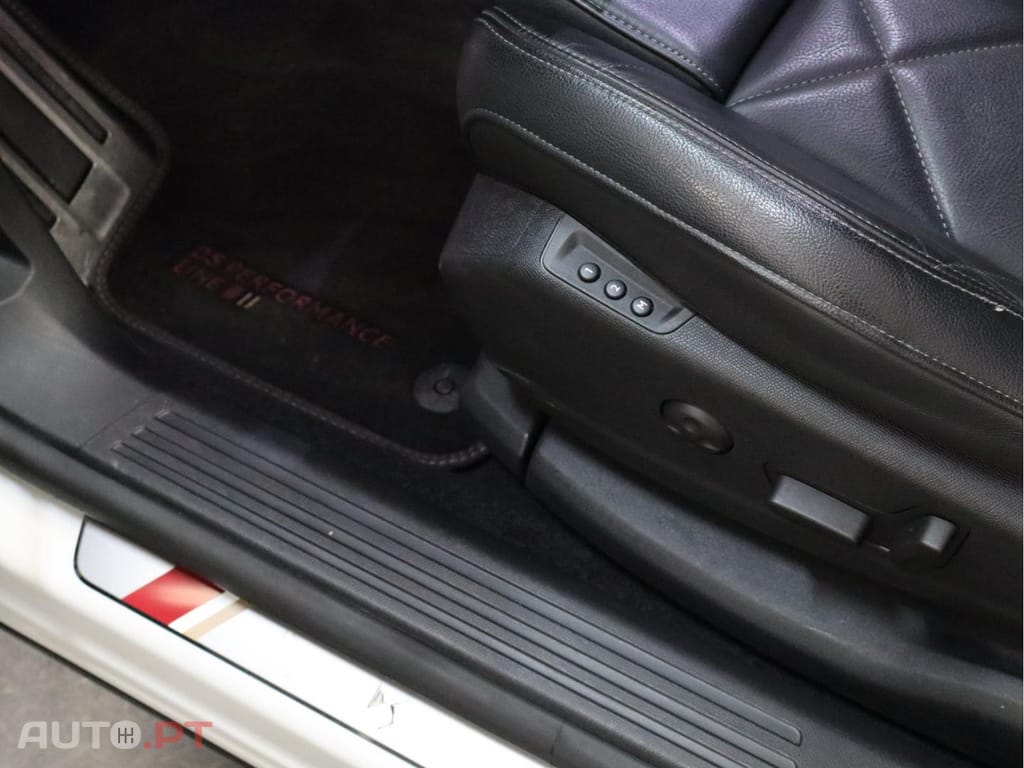 DS DS7 Crossback  E-Tense Performance Line EAT8