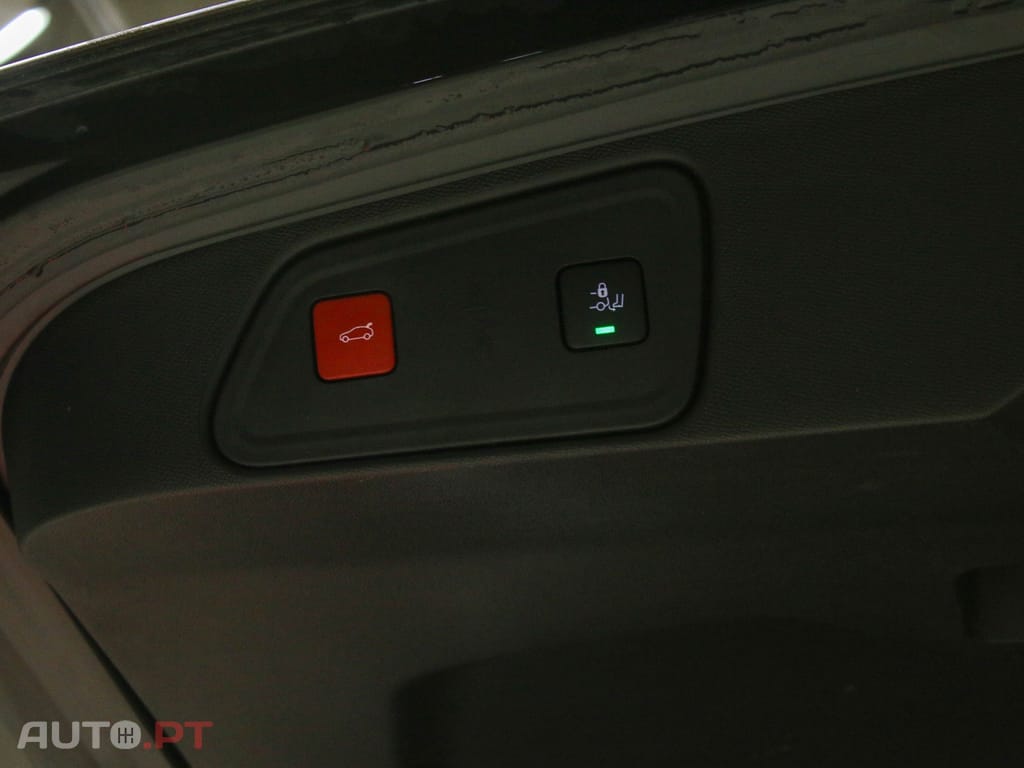 Peugeot 3008 1.2 PureTech Allure Pack EAT8