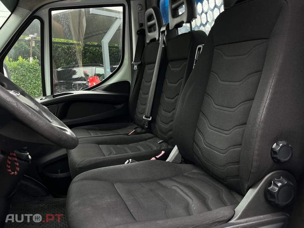 Iveco Daily CAIXA DE CARGA 6100 MM