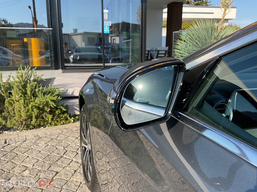 Mercedes-Benz E 300 de Avantgarde