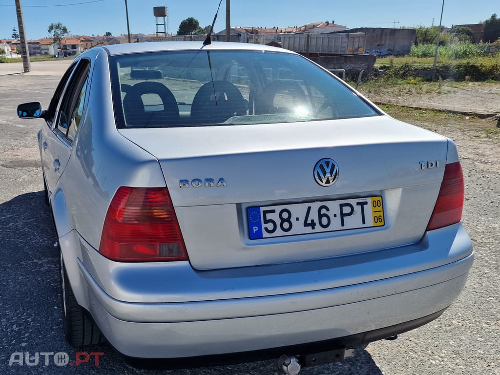 Volkswagen Bora TDI 115cv
