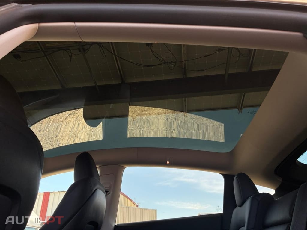 Tesla Model Y Grande Autonomie Dual Motor AWD