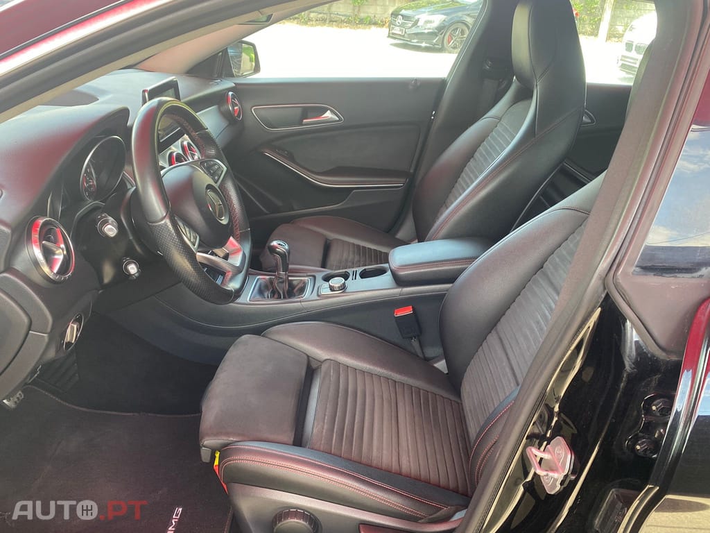 Mercedes-Benz CLA 200 d AMG Line