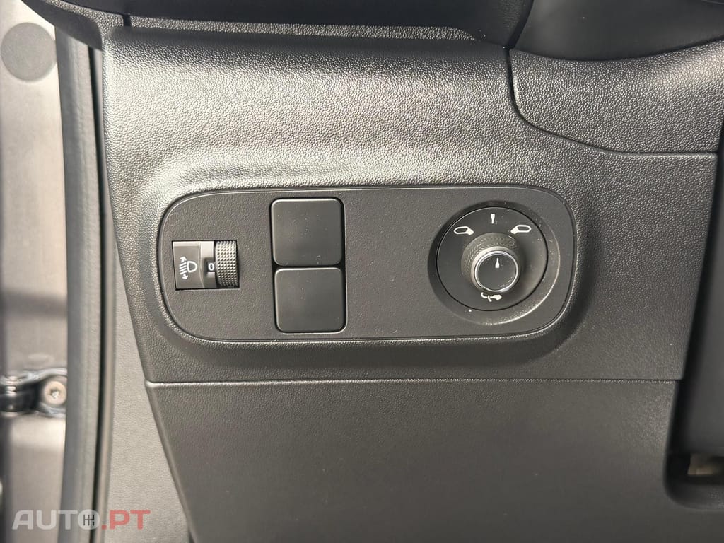 Citroen C3 1.2 PureTech C-Series