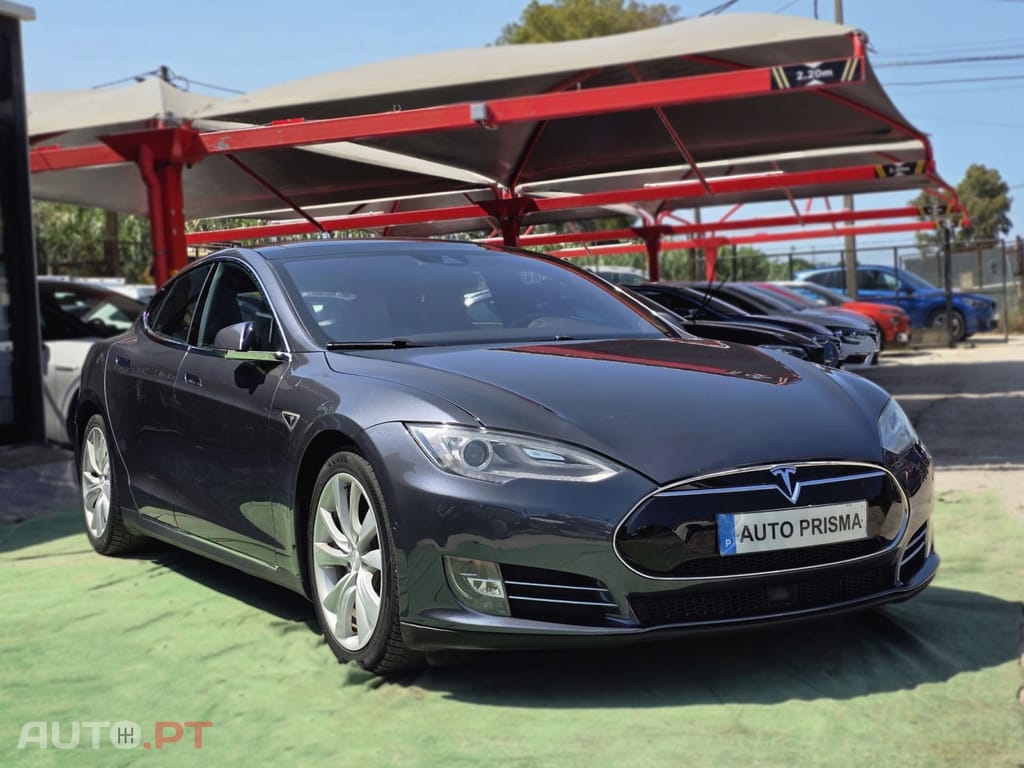 Tesla Model S 85D foto 3