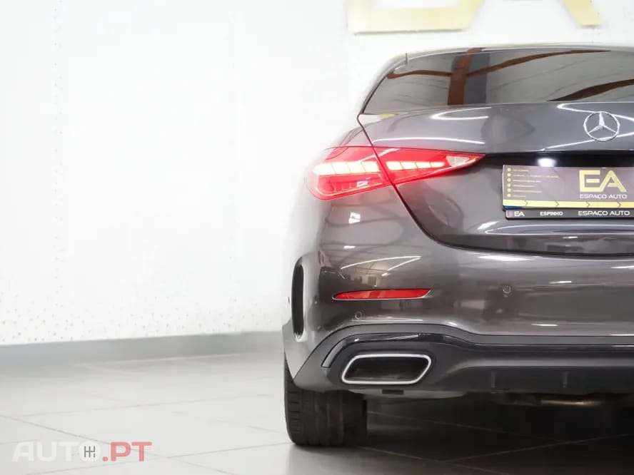 Mercedes-Benz C 300 e T 9G-TRONIC AMG Line