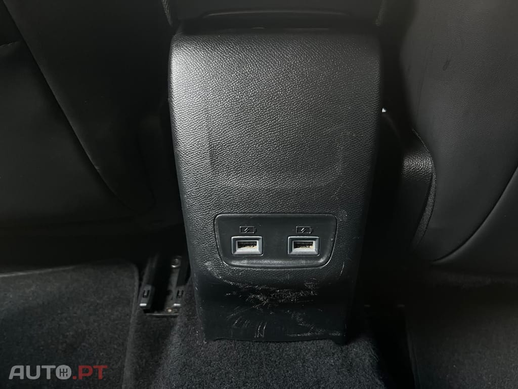 Peugeot E-208 Allure