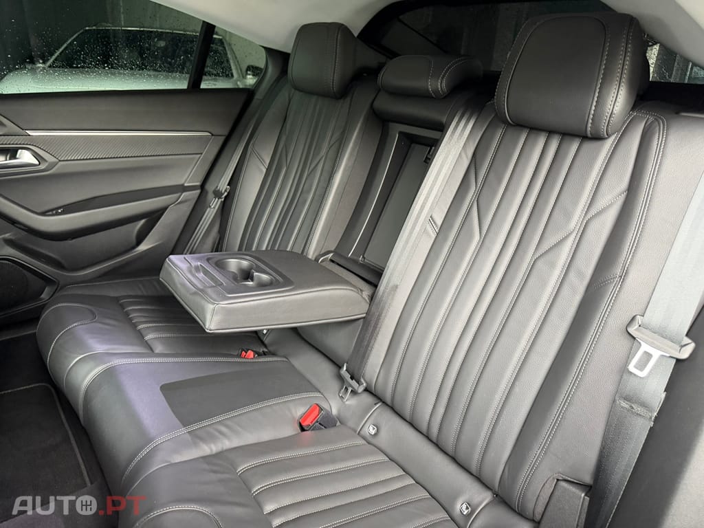 Peugeot 508 1.6 Hybrid Allure Pack e-EAT8