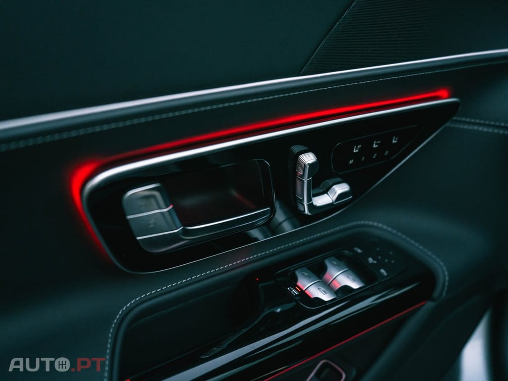Mercedes-Benz SL 43 AMG Standard