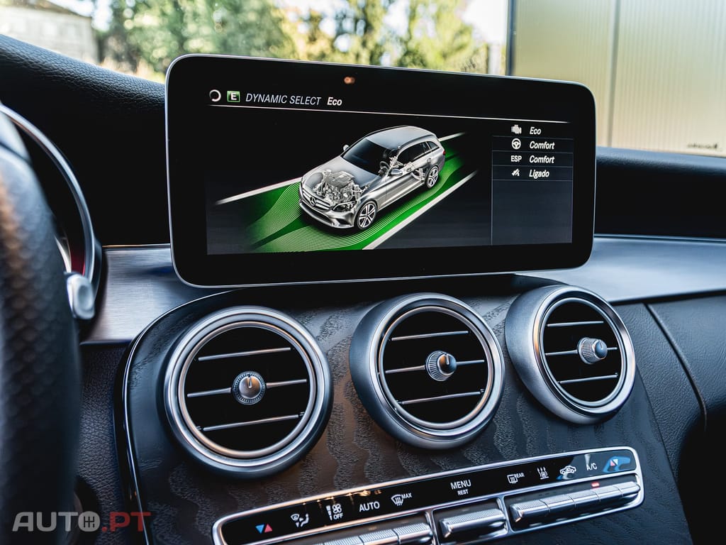 Mercedes-Benz C 300 de AMG Line