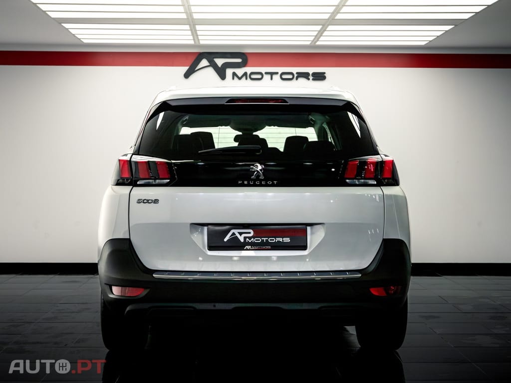 Peugeot 5008 1.5 BlueHDi Allure EAT8
