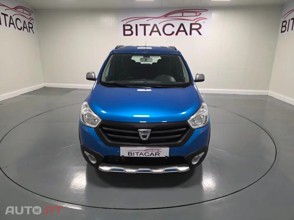 Dacia Lodgy 1.5 dCi Stepway 7L