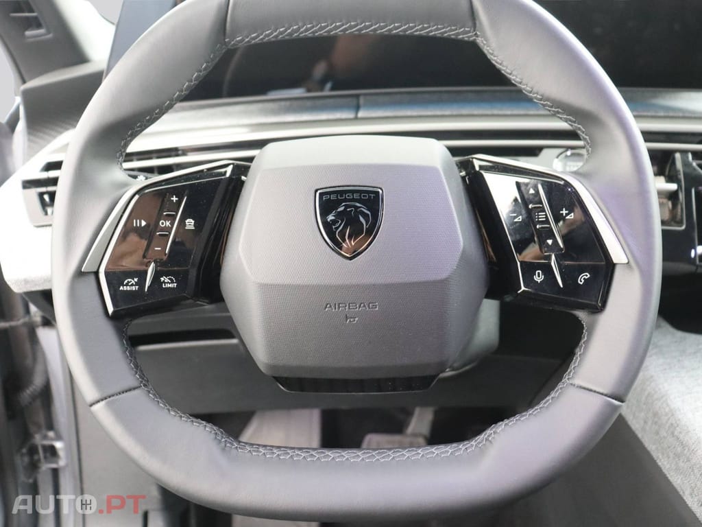 Peugeot 3008 Hybrid 145 e-DCS6 Allure I.V.A DEDUTIVEL 