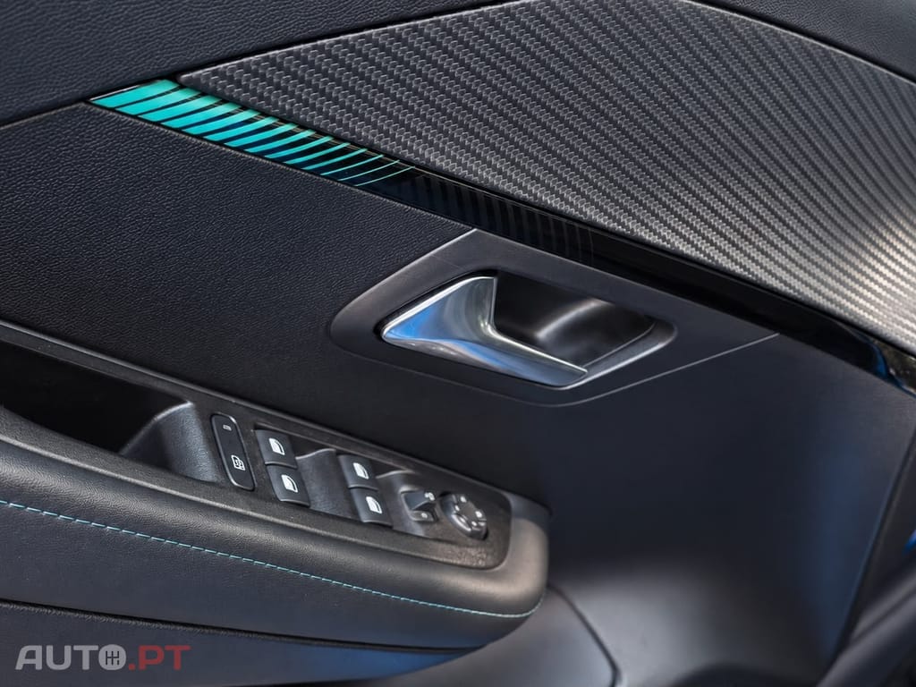 Peugeot E-208 50 kWh Allure