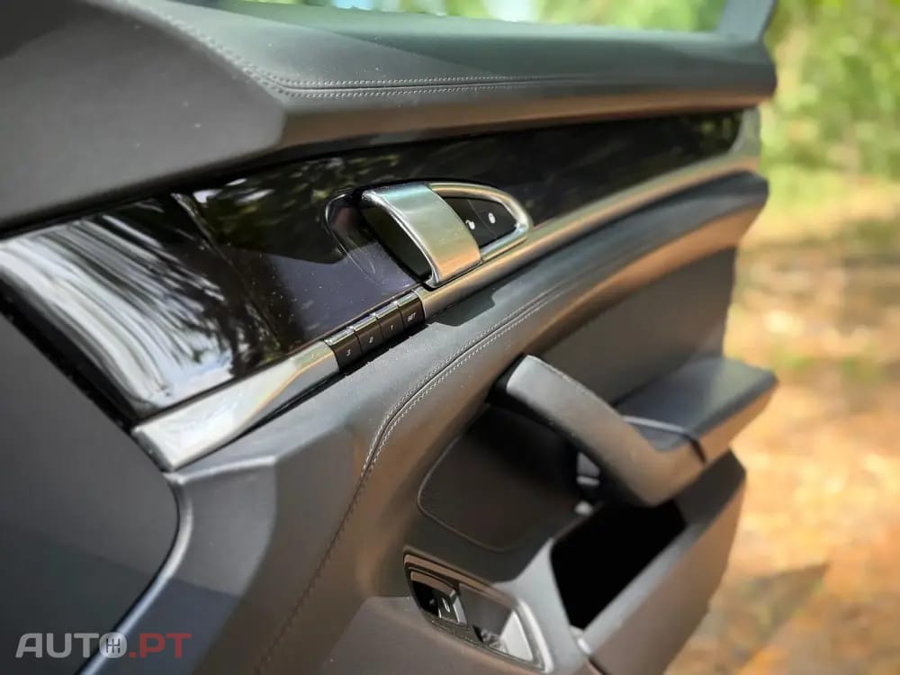 Porsche Panamera S E-Hybrid