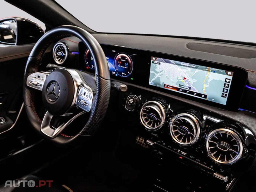 Mercedes-Benz CLA 250 I.V.A DEDUTÍVEL e AMG