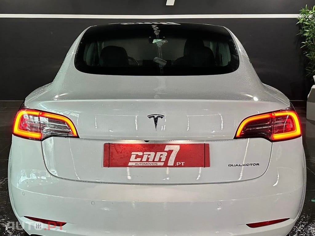 Tesla Model 3 Long Range AWD Dual Motor