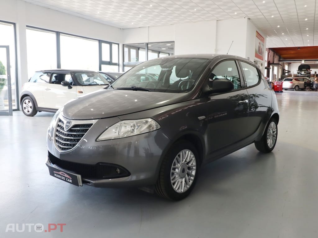 Lancia Ypsilon 1.2 S&S Fashion