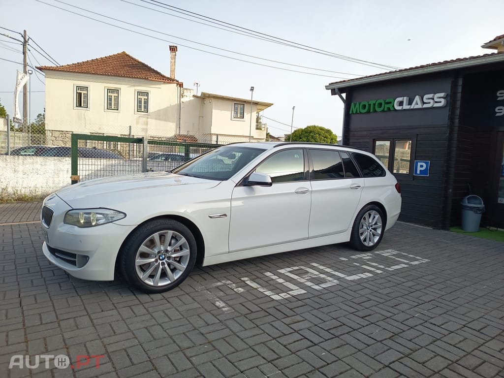 BMW 525 d xDrive Auto