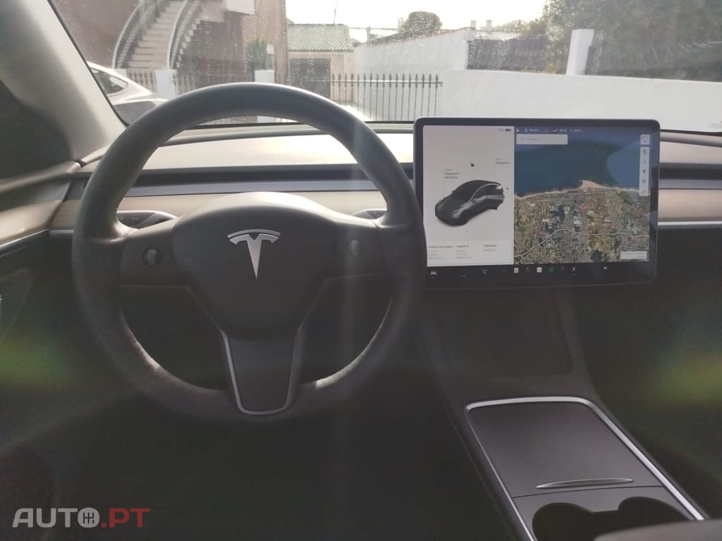 Tesla Model Y Long Range Tração Integral