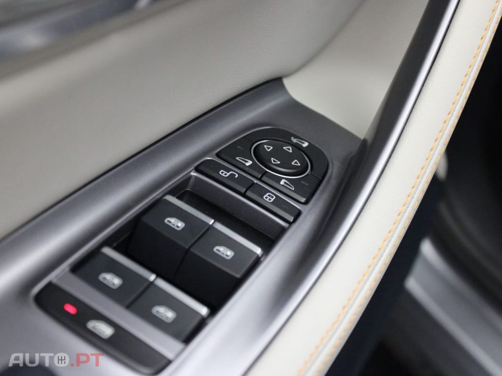 BYD Seal U 87KW DESIGN I.V.A DEDUTÍVEL