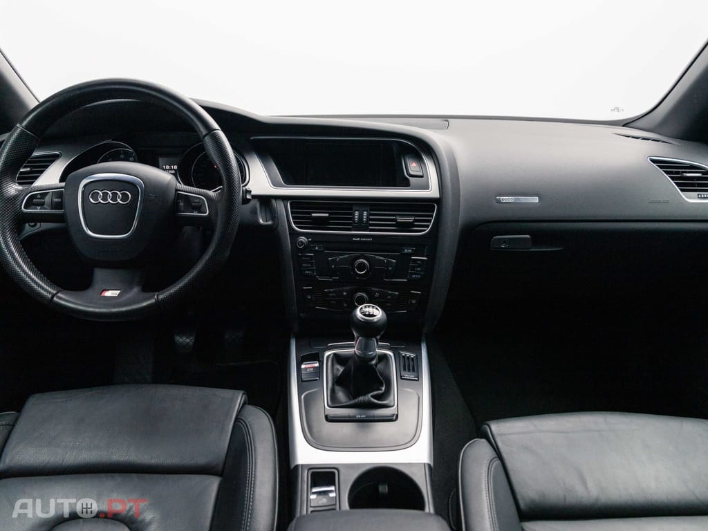 Audi A5 2.0 TFSi S-line — fotografia 15
