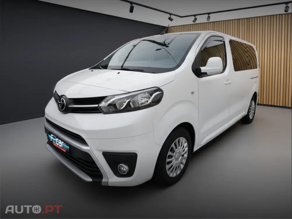 Toyota Proace Verso 1.6 D-4D L1 Shuttle 9L