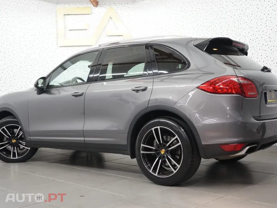 Porsche Cayenne Tiptronic