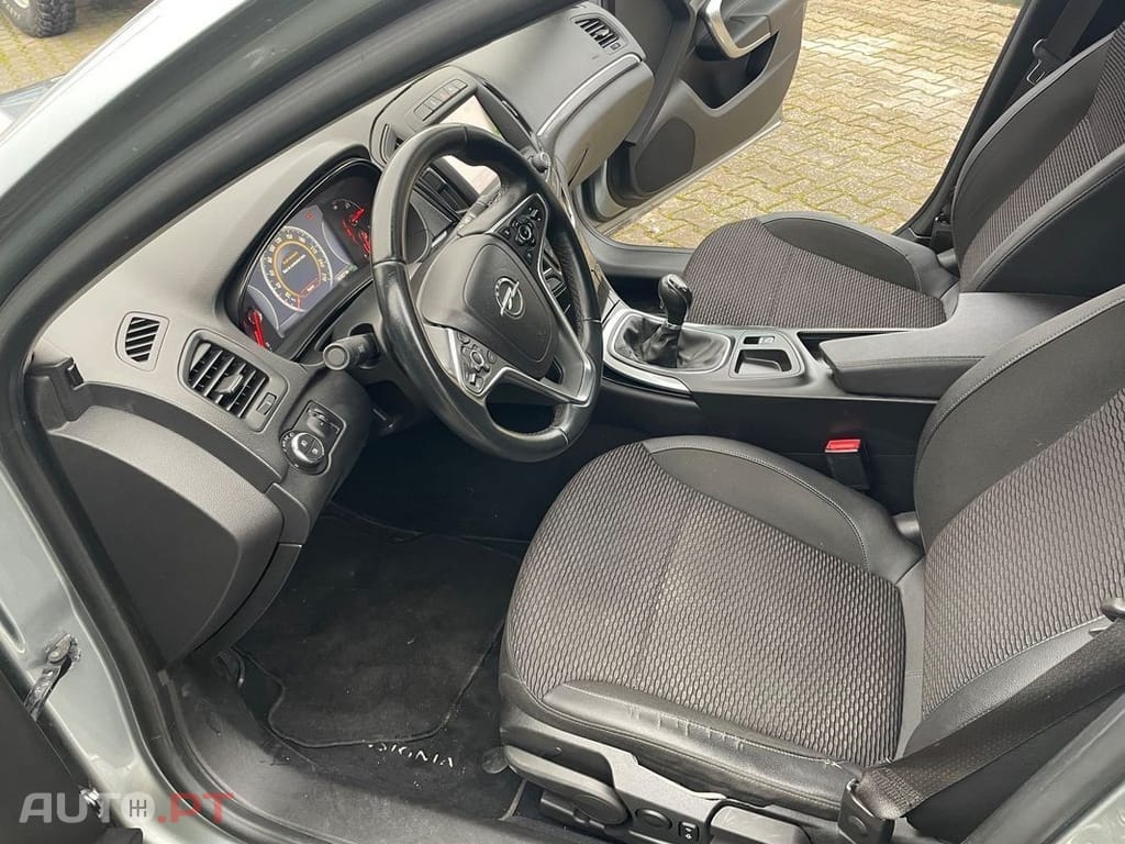 Opel Insignia 2.0 CDTi Selection S/S