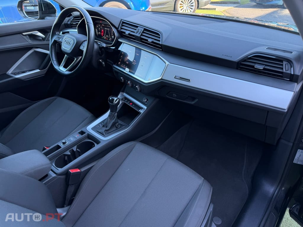 Audi Q3 35 TDI S tronic