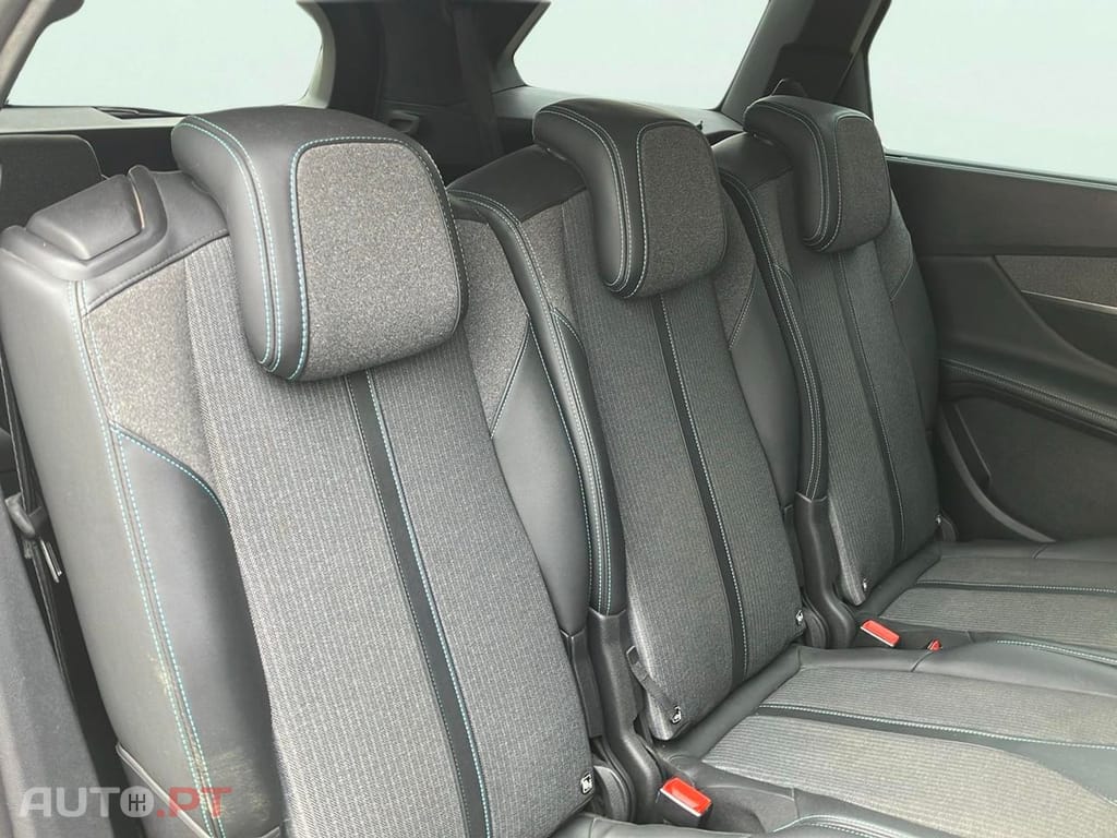 Peugeot 5008 1.5 BlueHDi Allure Pack EAT8