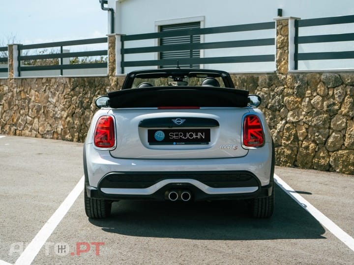 MINI Cabrio Cooper S Auto