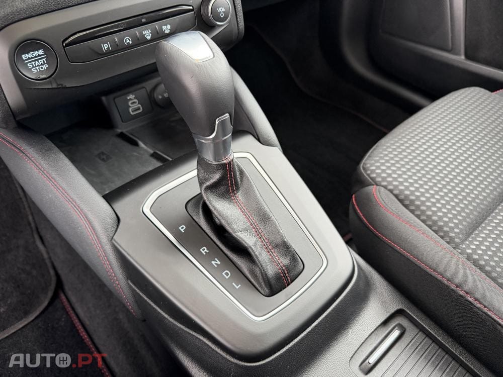 Ford Focus SW 1.0 EcoBoost MHEV ST-Line