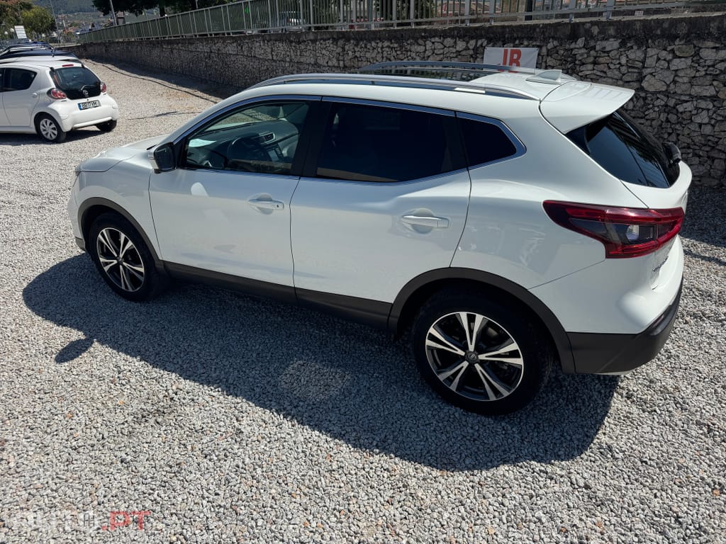 Nissan Qashqai 1.2 DIG-T N-Connecta