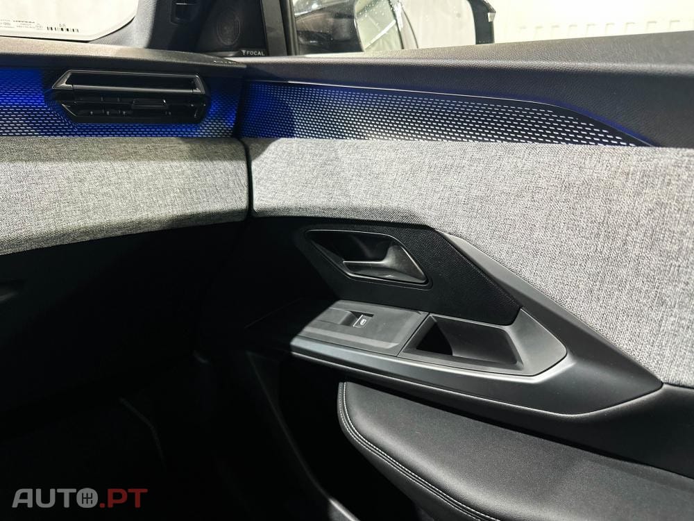 Peugeot E-3008 73 kWh GT