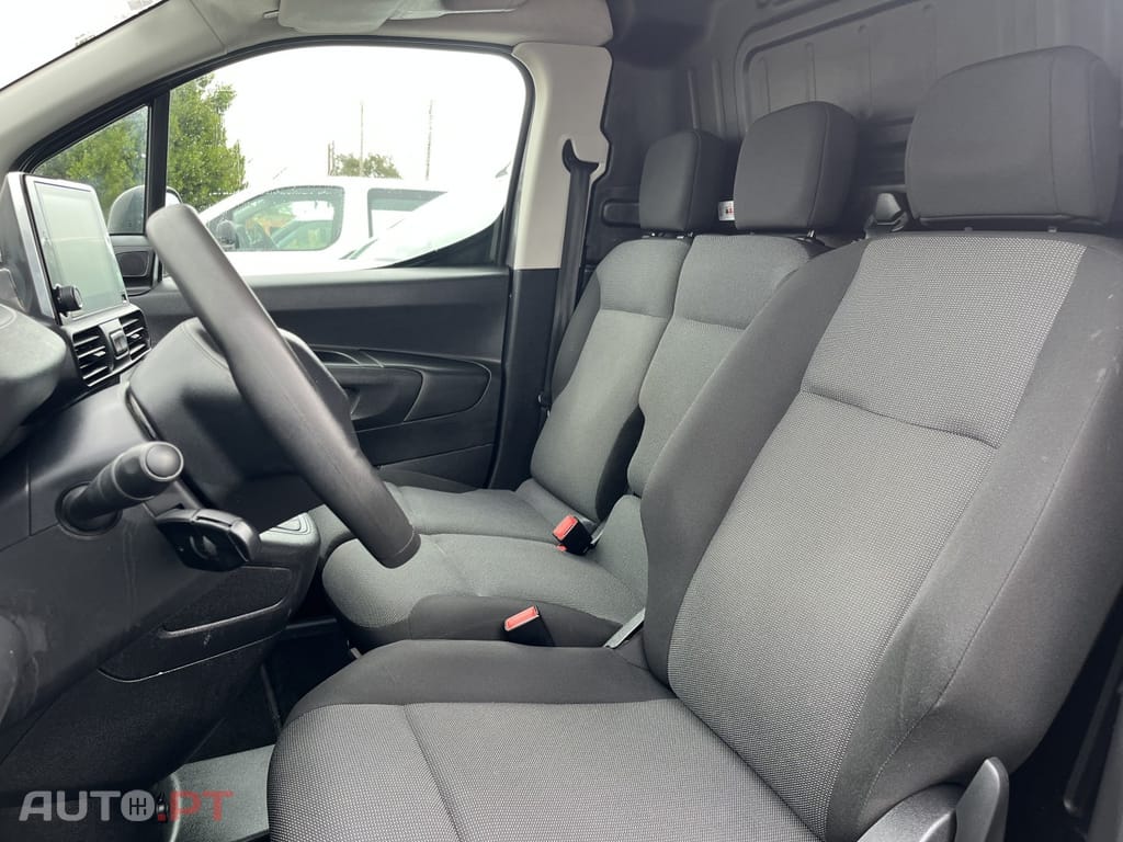 Peugeot Partner 1.5 BlueHDi Pemium Longa