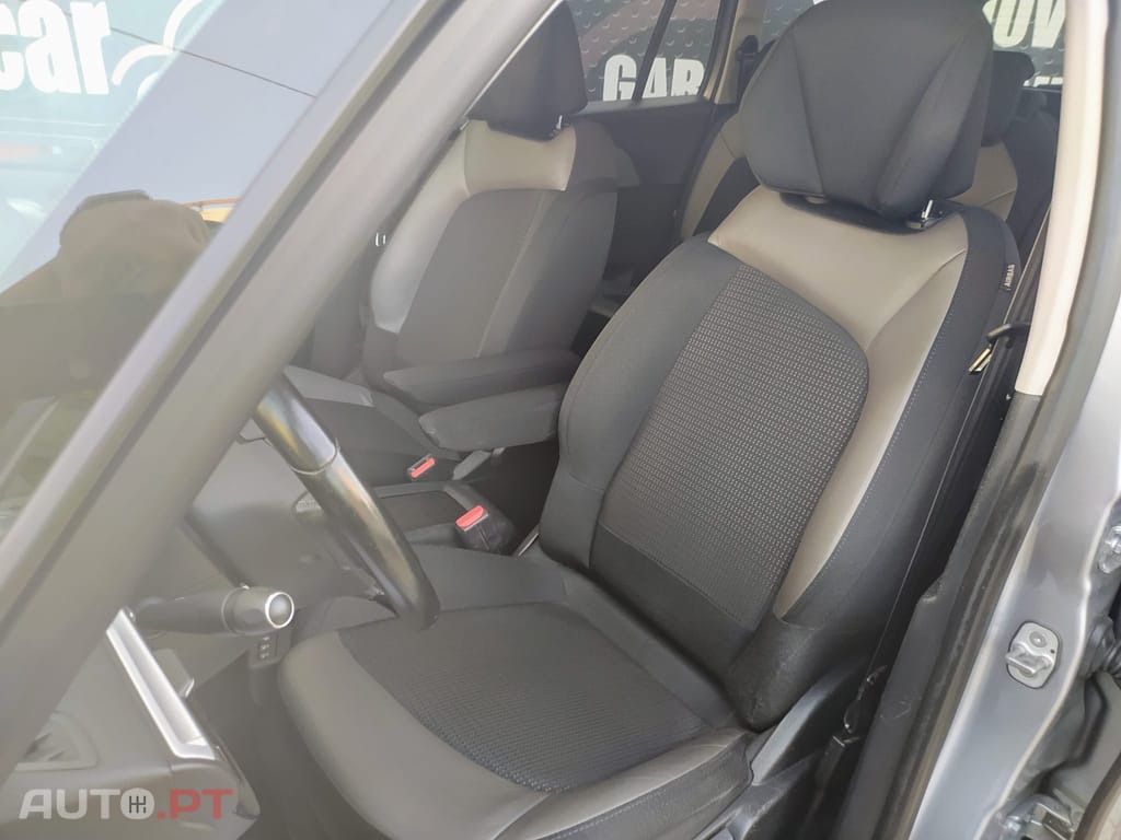 Citroen C4 SpaceTourer 1.5 BlueHDI Shine( 7 Lug)