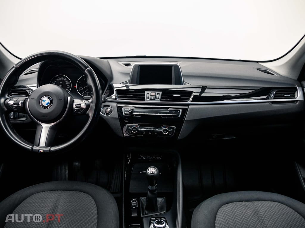 BMW X1 18 d xDrive Advantage