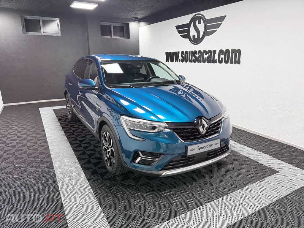 Renault Arkana 1.6 E-Tech Intens