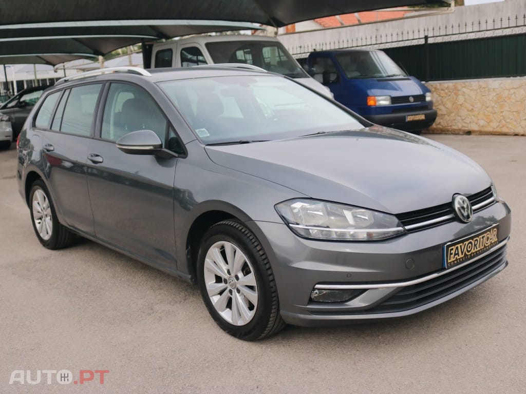 Volkswagen Golf 1.6 TDI Highline