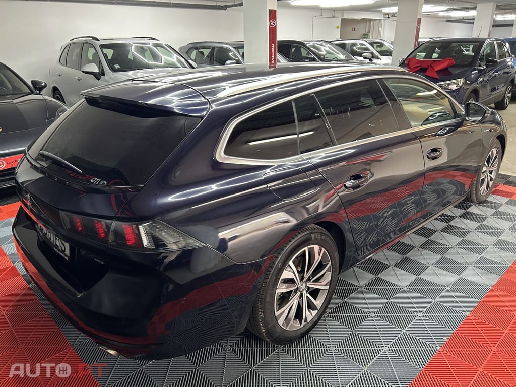 Peugeot 508 SW 1.6 Hybrid Allure Pack e-EAT8