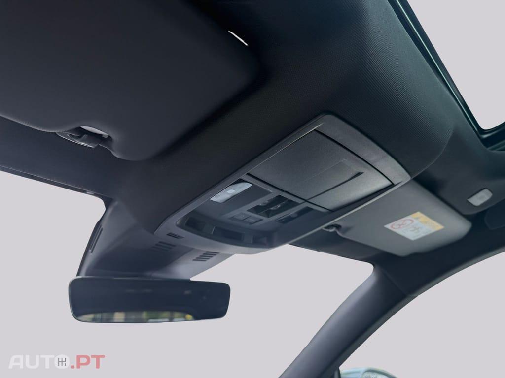 Peugeot E-5008 73 kWh GT