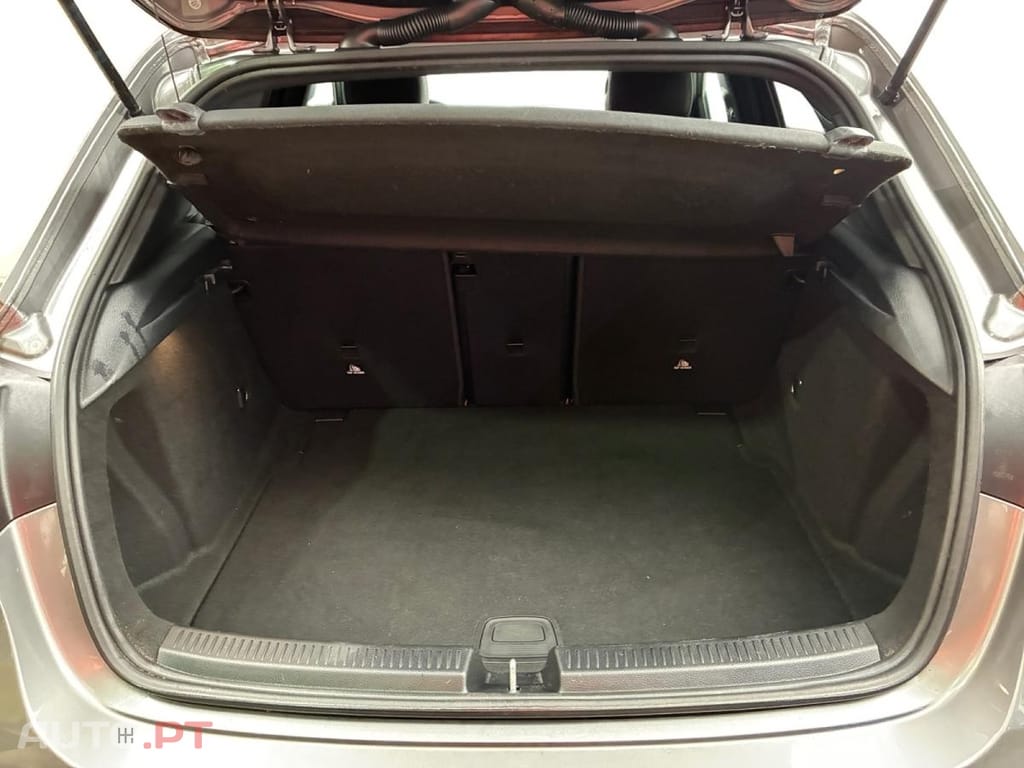 Mercedes-Benz A 180 d 7G-DCT Progressive