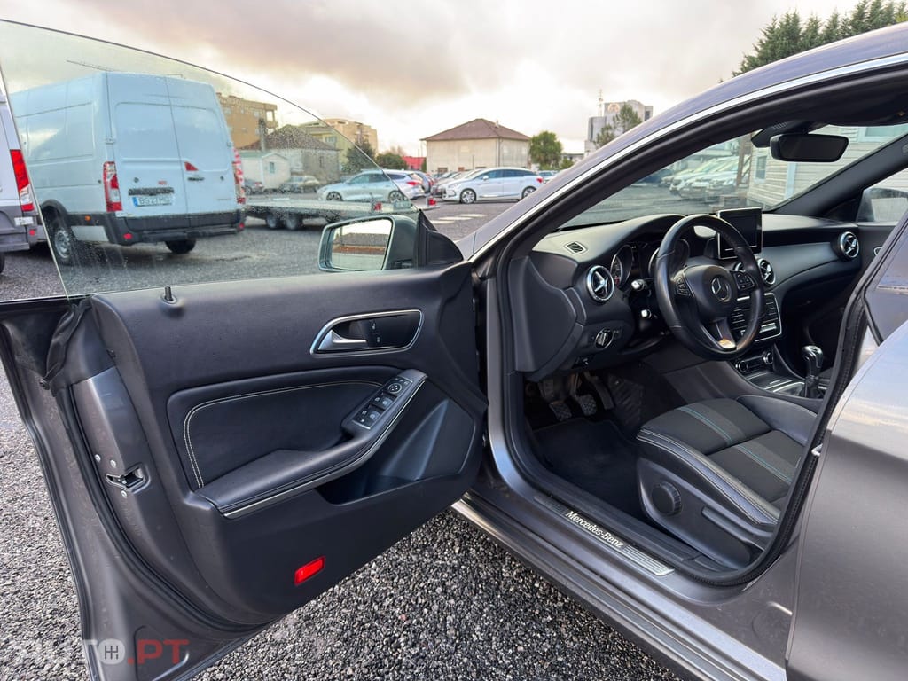Mercedes-Benz CLA 180 d Urban